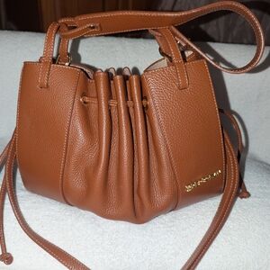 Persaman New York Brown Bucket Drawstring Leather Shoulder Bag